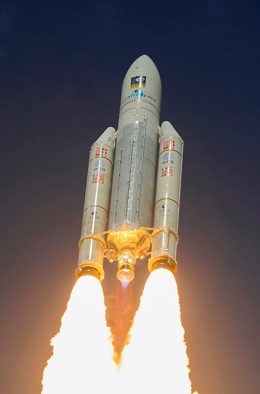 إطلاق صاروخ Ariane 5